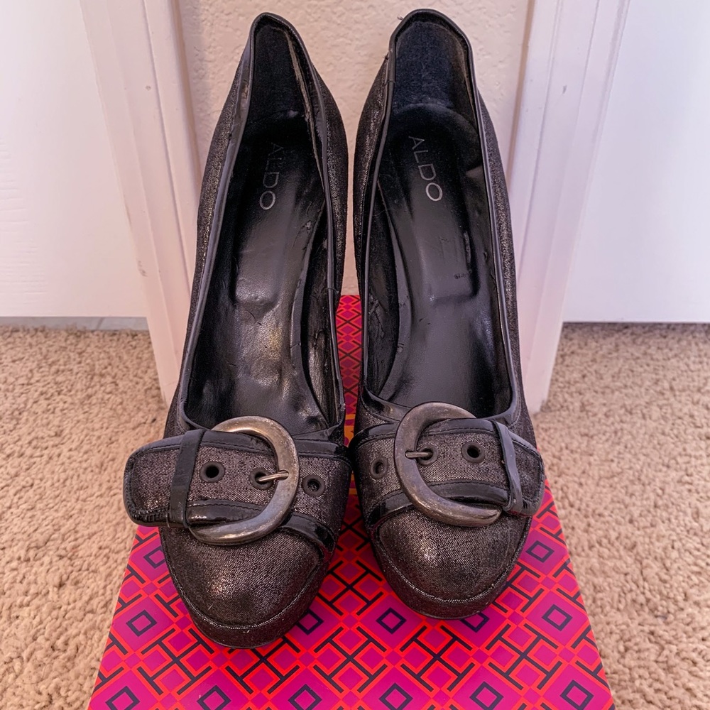 Aldo Platform Heels w Buckle 8.5